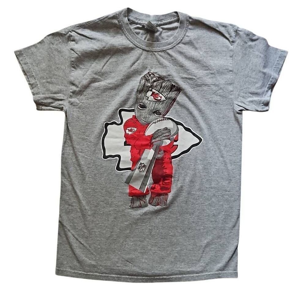 GILDAN NFL Kansas City Chiefs Super Bowl Groot Short Sleeve T-Shirt Grey Red Whi